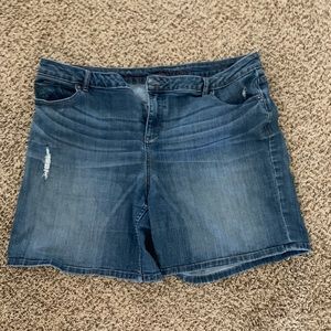 Simply vera Wang shorts